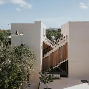Eterna 4*, Tulum México